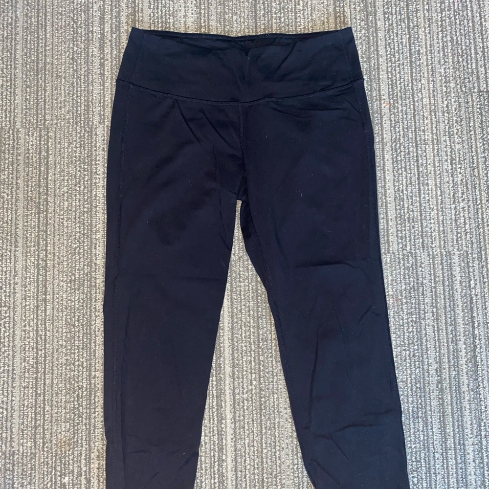 Cropped athleta leggings